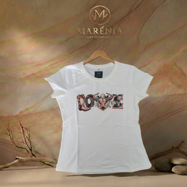 CAM-FRI-BLH-ENT-MD-E11 Camiseta Tela Fría Mujer - Corte Entallado - Estampado LOVE Country - Blanco Hueso
